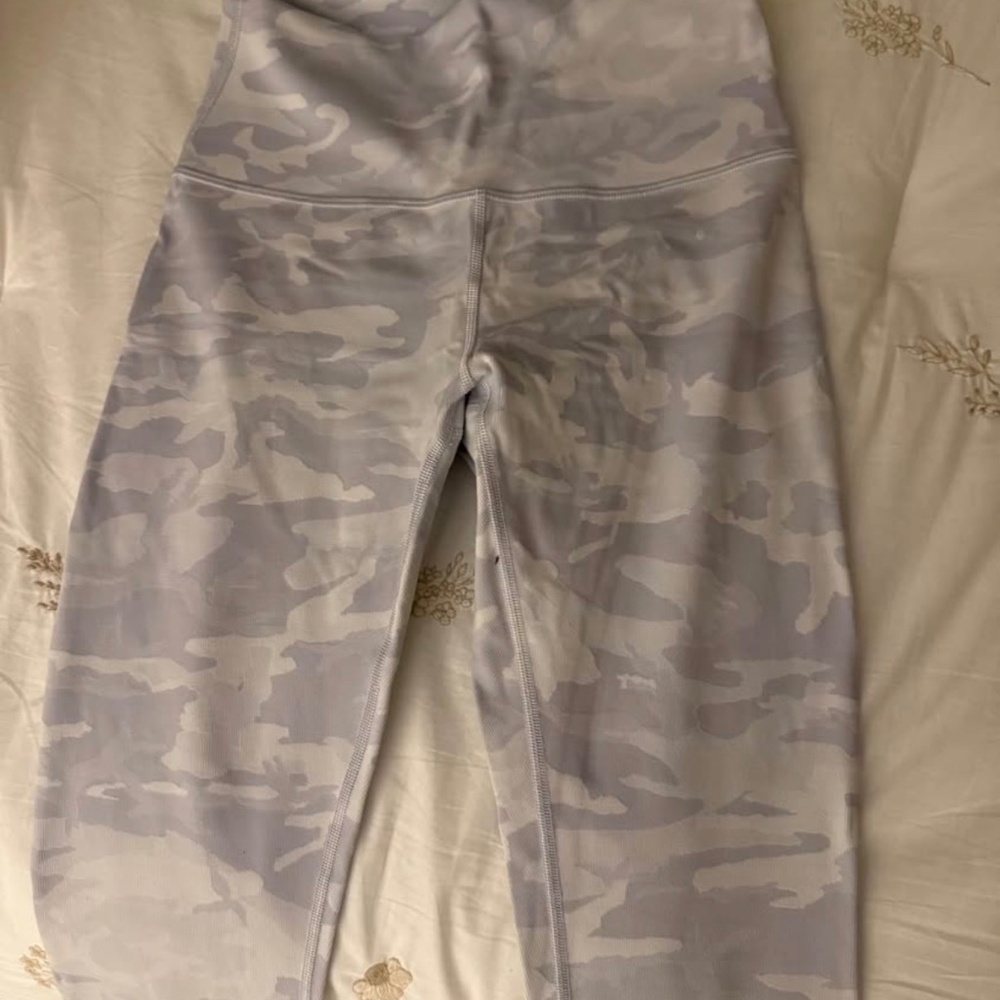 Lululemon leggings